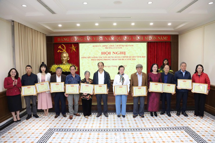 KHÍ THẾ MỚI – QUYẾT TÂM MỚI CHO CHẶNG ĐƯỜNG PHÁT TRIỂN CỦA CỬA NAM
- Ảnh 9.