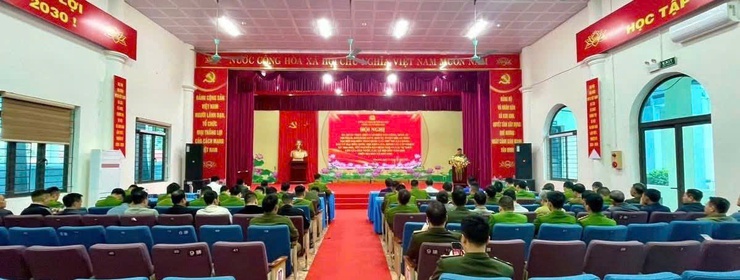 CÔNG AN XÃ KIM ANH RA QUÂN TRIỂN KHAI CAO ĐIỂM BẢO ĐẢM AN NINH, TRẬT TỰ CUỐI NĂM 2025 VÀ ĐẦU NĂM 2026.- Ảnh 1.