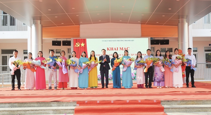 16 THẦY, CÔ GIÁO TIÊU BIỂU THAM GIA HỘI THI GIÁO VIÊN DẠY GIỎI CẤP TIỂU HỌC PHƯỜNG THANH LIỆT NĂM HỌC 2025–2026- Ảnh 2.