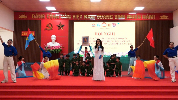 TỔNG KẾT CÔNG TÁC MTTQ VÀ CÁC TỔ CHỨC CHÍNH TRỊ – XÃ HỘI NĂM 2025
Đoàn kết – đổi mới – hướng mạnh về cơ sở, phục vụ Nhân dân
- Ảnh 20.