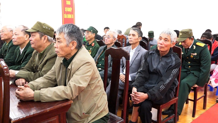 TỔNG KẾT CÔNG TÁC MTTQ VÀ CÁC TỔ CHỨC CHÍNH TRỊ – XÃ HỘI NĂM 2025
Đoàn kết – đổi mới – hướng mạnh về cơ sở, phục vụ Nhân dân
- Ảnh 8.