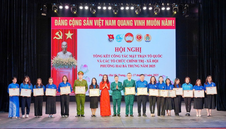 Hội nghị Tổng kết công tác Mặt trận Tổ quốc và các tổ chức chính trị - xã hội phường Hai Bà Trưng năm 2025.- Ảnh 10.