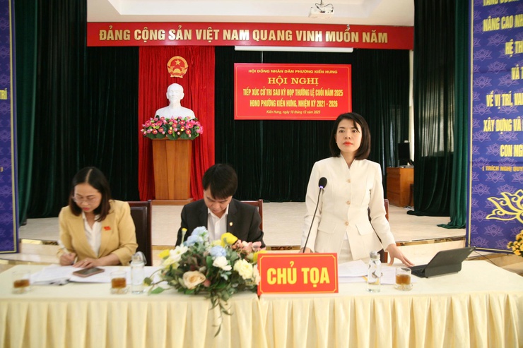 Tiếp xúc cử tri sau kỳ họp thường lệ cuối năm 2025 Hội đồng nhân dân phường Kiến Hưng nhiệm kỳ 2025 - 2030- Ảnh 1.
