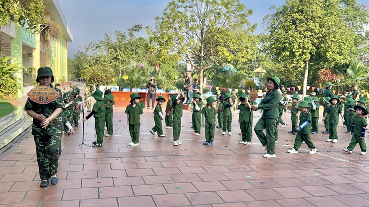 Trường Mầm non Tam Hưng A: Sôi nổi Ngày hội thể thao của các Chiến binh nhí năm học 2025-2026- Ảnh 5.