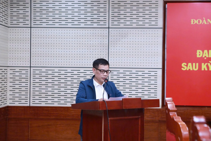 Đại biểu Quốc hội tiếp xúc cử tri đơn vị bầu cử số 7 sau Kỳ họp thứ 10- Ảnh 4.