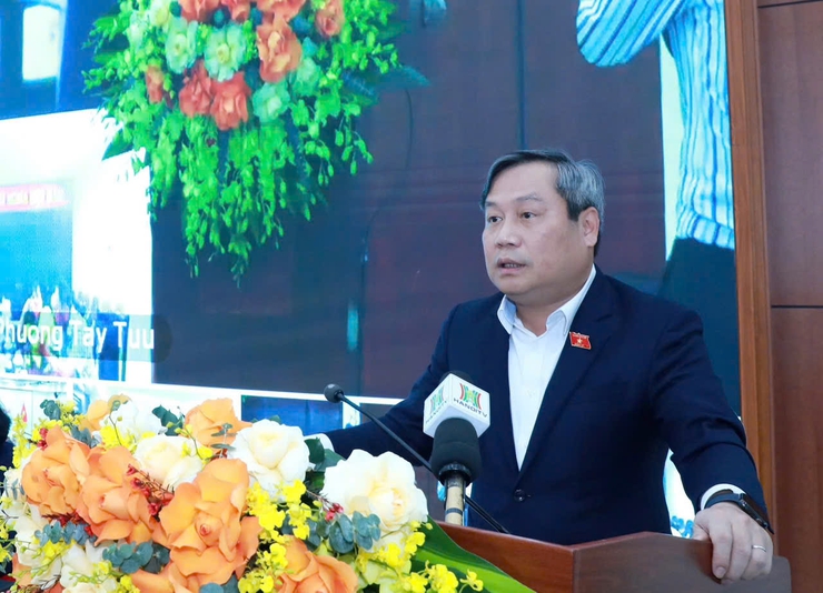 Đại biểu Quốc hội Thành phố Hà Nội đơn vị bầu cử số 5 tiếp xúc cử tri sau kỳ họp thứ 10, Quốc hội khóa 15- Ảnh 3.