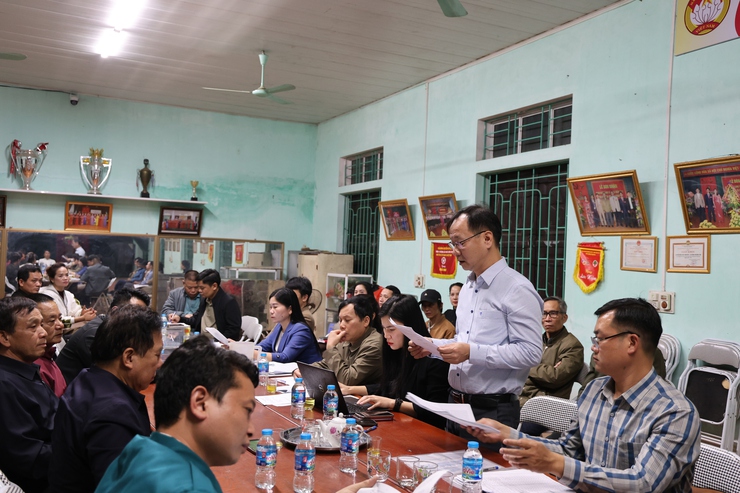 Hội nghị tuyên truyền, vận động, lắng nghe ý kiến của Nhân dân liên quan đến công tác giải phóng mặt bằng “Dự án cải tạo, nâng cấp Quốc lộ 6 đoạn Ba La – Xuân Mai” trên địa bàn xã Phú Nghĩa- Ảnh 4.