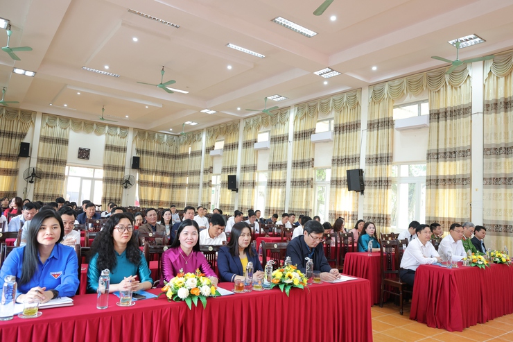 Đảng ủy UBND xã Phú Nghĩa tổng kết công tác năm 2025, triển khai nhiệm vụ năm 2026; Công bố Quyết định thành lập Chi hội Phụ nữ, Chi đoàn Thanh niên Cơ quan UBND xã- Ảnh 2.