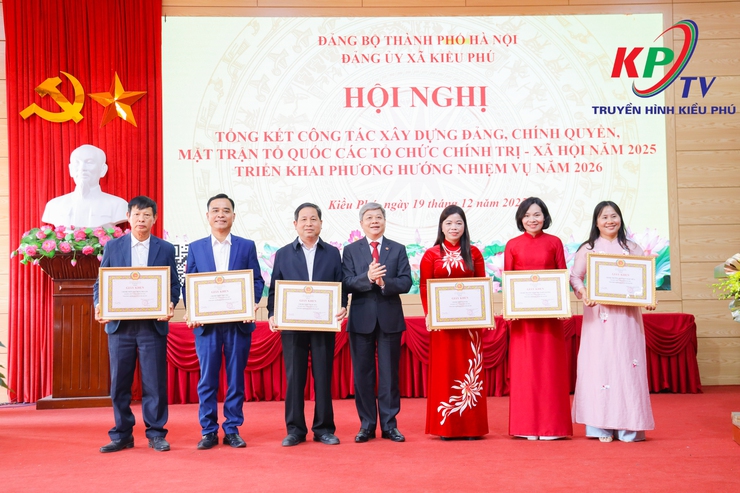 Đảng uỷ xã Kiều Phú tổng kết công tác xây dựng Đảng năm 2025, triển khai nhiệm vụ trọng tâm năm 2026- Ảnh 8.