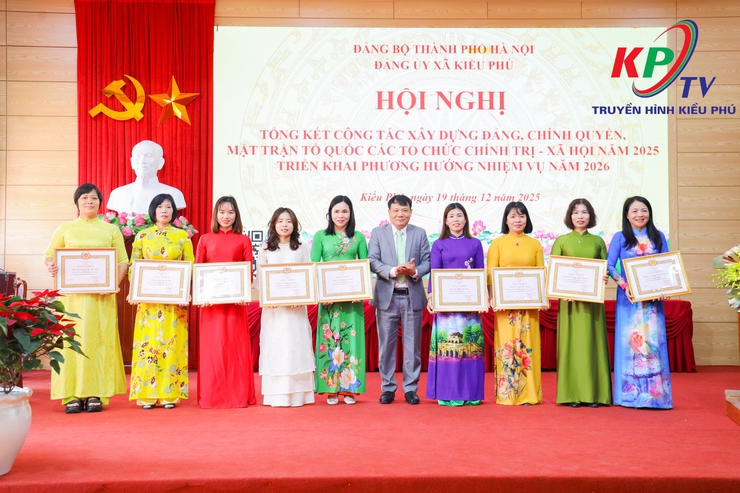 Đảng uỷ xã Kiều Phú tổng kết công tác xây dựng Đảng năm 2025, triển khai nhiệm vụ trọng tâm năm 2026- Ảnh 12.