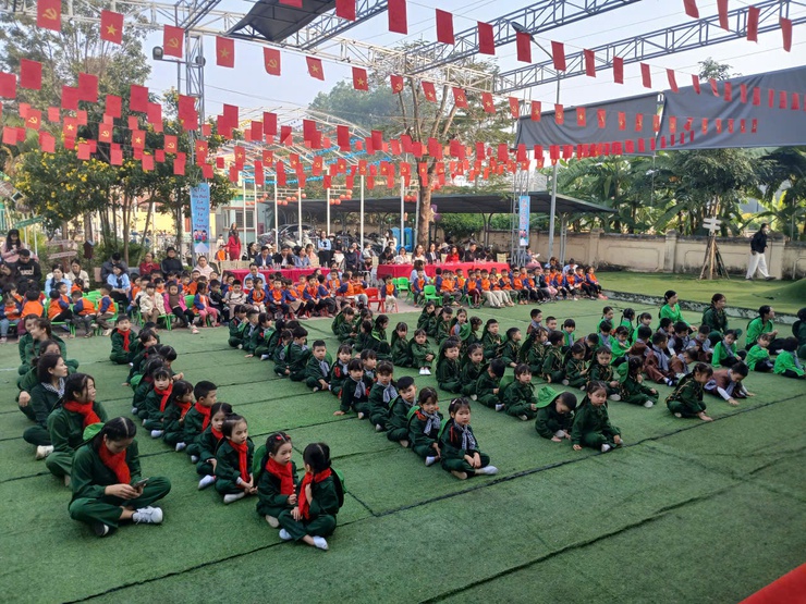 Chương trình ngoại khóa: Bé làm chiến sĩ tí hon- Ảnh 1.