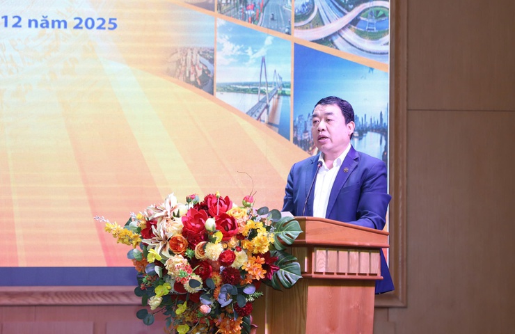 Hội thảo khoa học: "Thủ đô Hà Nội trong kỷ nguyên phát triển mới" - Ảnh 4.