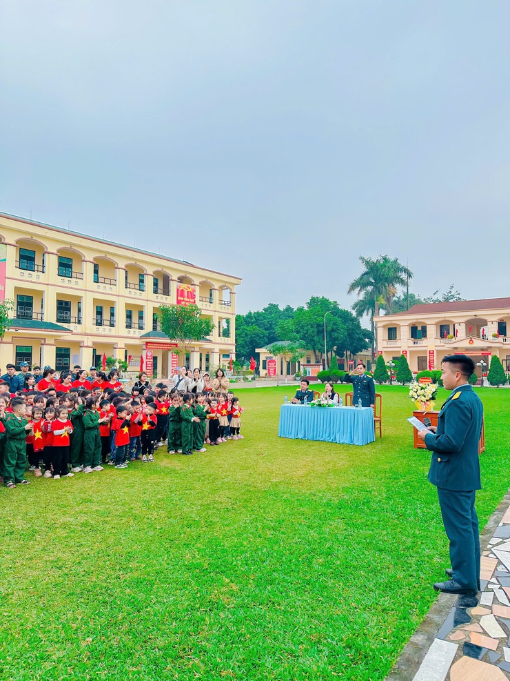 Các trường học trên địa bàn xã Phú Nghĩa tổ chức cho học sinh trải nghiệm thực tế tại Tiểu đoàn S300 – Trung đoàn 64- Ảnh 4.