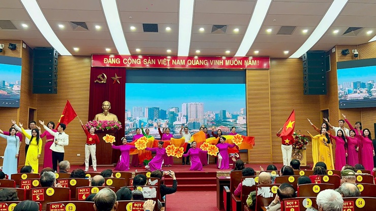 Phường Ô Chợ Dừa tổ chức lễ phát động tháng hành động quốc gia về dân số và kỷ niệm ngày dân số Việt Nam 26/12- Ảnh 3.