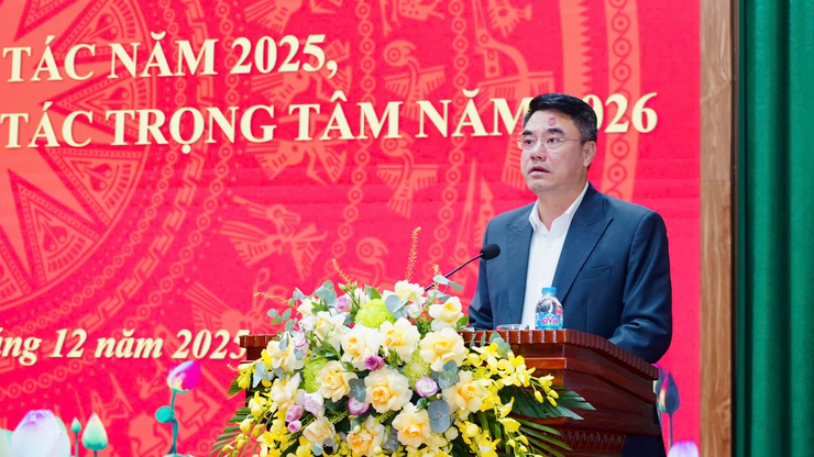 ĐẢNG ỦY – UBND XÃ YÊN LÃNG TỔ CHỨC HỘI NGHỊ TỔNG KẾT CÔNG TÁC NĂM 2025, TRIỂN KHAI NHIỆM VỤ NĂM 2026- Ảnh 3.