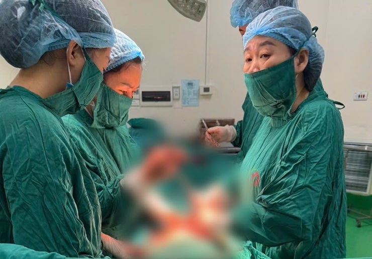 Phẫu thuật bảo tồn tử cung cho người bệnh có khối u xơ tử cung kích thước lớn- Ảnh 1.