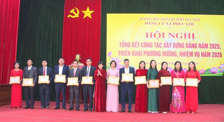 Đảng uỷ xã Phúc Lộc tổng kết công tác xây dựng Đảng năm 2025- Ảnh 9.