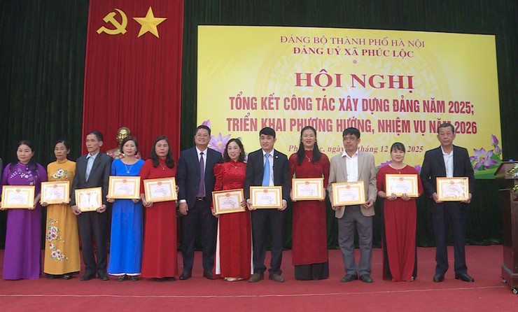 Đảng uỷ xã Phúc Lộc tổng kết công tác xây dựng Đảng năm 2025- Ảnh 10.