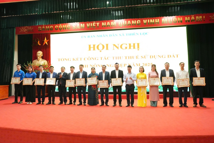 UBND xã Thiên Lộc tổ chức Hội nghị tổng kết công tác thu thuế sử dụng đất phi nông nghiệp năm 2025- Ảnh 7.