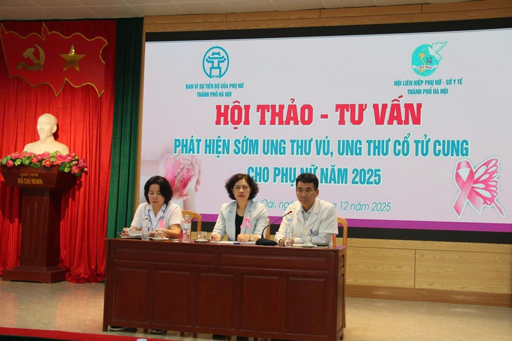 Hội LHPN Thành phố Hà Nội Truyền thông phòng ngừa ung thư vú, ung thư cổ tử cung cho phụ nữ  xã Quốc Oai- Ảnh 8.