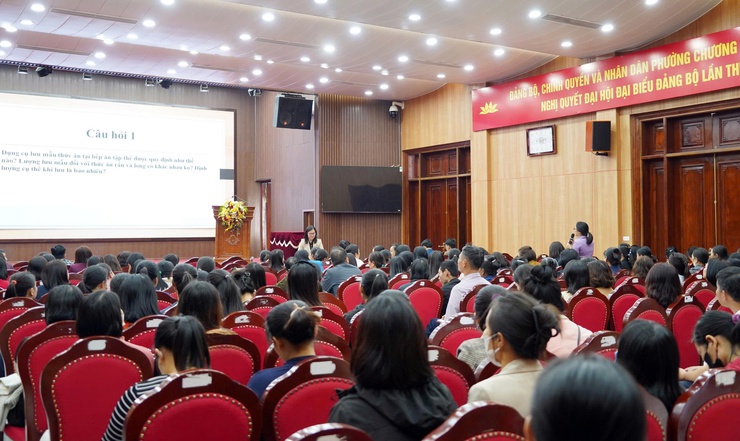 Chương Mỹ tập huấn các quy định của pháp luật về an toàn thực phẩm- Ảnh 2.