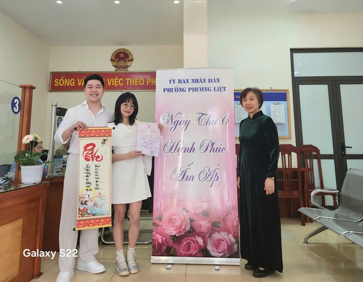 Ủy ban nhân dân phường Phương Liệt triển khai hiệu quả mô hình “Ngày thứ Sáu Hạnh phúc- Ấm áp”- Ảnh 1.