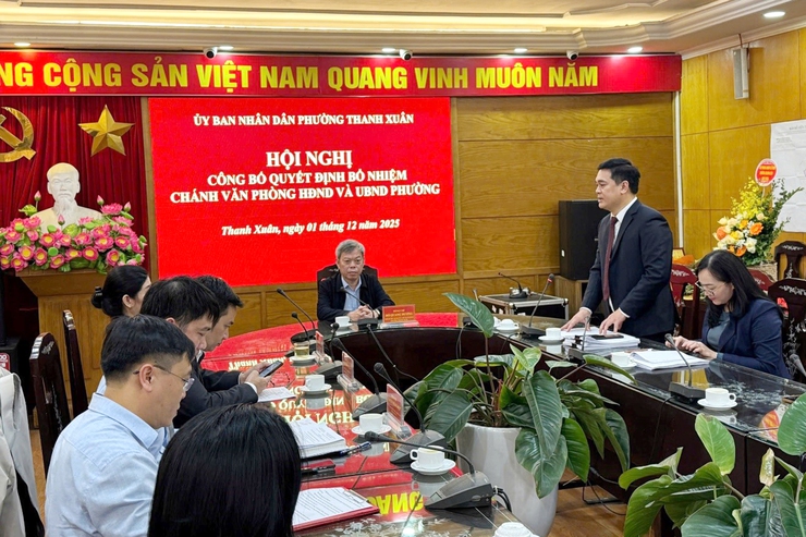 Hội nghị công bố Quyết định về công tác cán bộ- Ảnh 4.