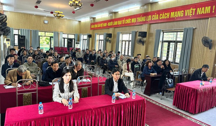 UBND xã An Khánh tổ chức Hội nghị tuyên truyền,  phổ biến Luật Bảo vệ người tiêu dùng và các văn bản hướng dẫn thi hành- Ảnh 1.