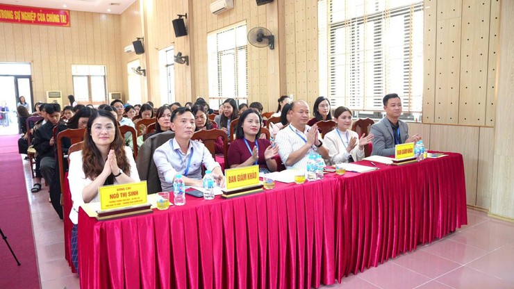 Liên hoan tài năng nhạc cụ học sinh phổ thông xã An Khánh lần thứ I năm học 2025 - 2026- Ảnh 2.