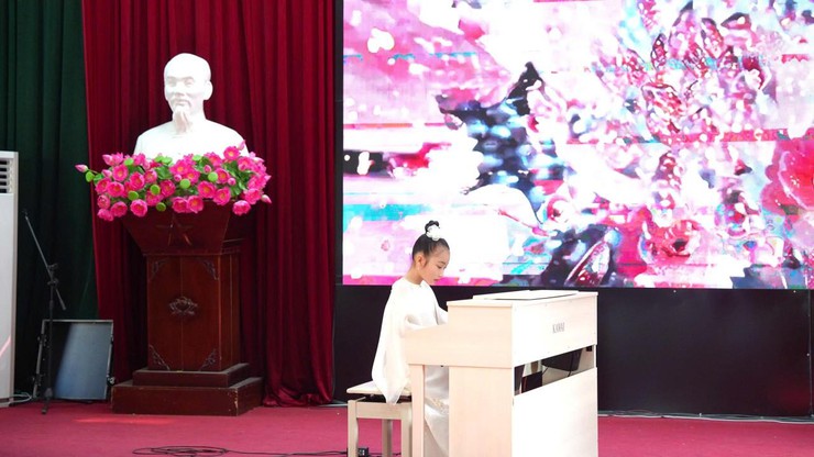 Liên hoan tài năng nhạc cụ học sinh phổ thông xã An Khánh lần thứ I năm học 2025 - 2026- Ảnh 7.