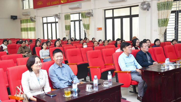 Xã Dương Hoà tổ chức tập huấn sơ cấp cứu, phòng chống tai nạn thương tích và chăm sóc sức khỏe góp phần xây dựng cộng đồng an toàn - Ảnh 1.