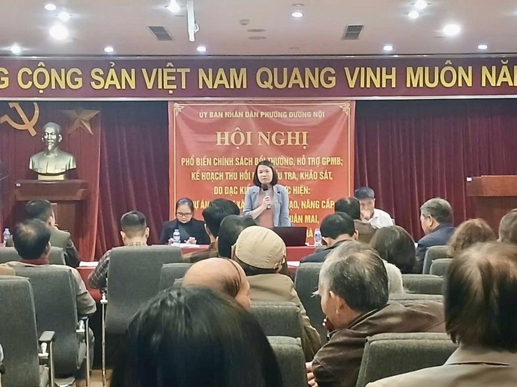 Phổ biến chính sách bồi thường hỗ trợ GPMB Dự án cải tạo, nâng cấp Quốc lộ 6 đoạn Ba La - Xuân Mai thuộc địa bàn phường Dương Nội- Ảnh 1.