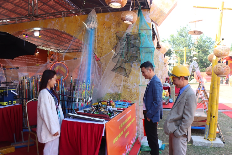 Dấu ấn lan tỏa từ Lễ hội vinh danh làng nghề Phú Xuyên 2025- Ảnh 6.