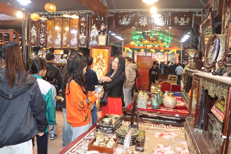 Dấu ấn lan tỏa từ Lễ hội vinh danh làng nghề Phú Xuyên 2025- Ảnh 11.