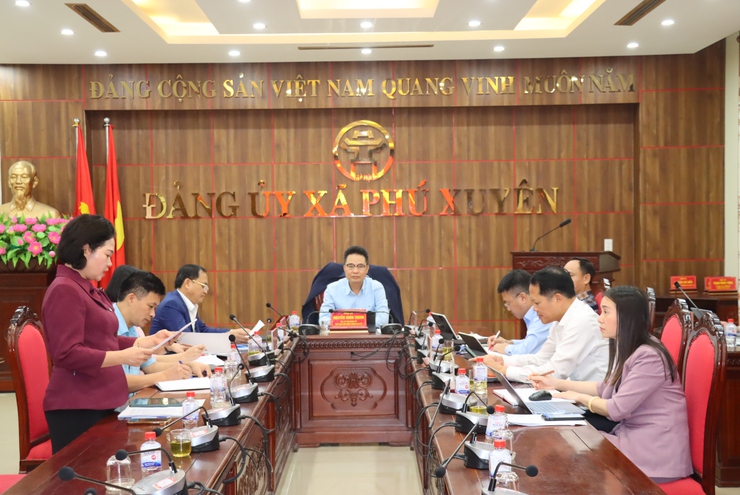 Ủy ban bầu cử xã Phú Xuyên tổ chức phiên họp thứ Nhất  triển khai công tác bầu cử đại biểu Quốc hội khóa XVI và đại biểu HĐND các cấp nhiệm kỳ 2026-2031- Ảnh 2.