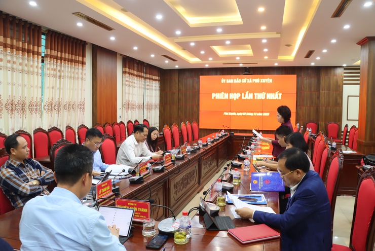 Ủy ban bầu cử xã Phú Xuyên tổ chức phiên họp thứ Nhất  triển khai công tác bầu cử đại biểu Quốc hội khóa XVI và đại biểu HĐND các cấp nhiệm kỳ 2026-2031- Ảnh 1.