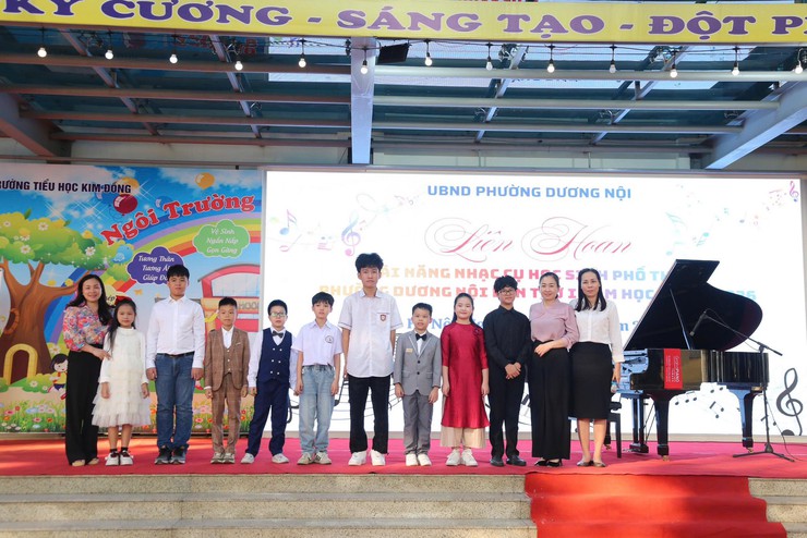 Liên hoan tài năng nhạc cụ học sinh phổ thông phường Dương Nội lần thứ I- Ảnh 2.