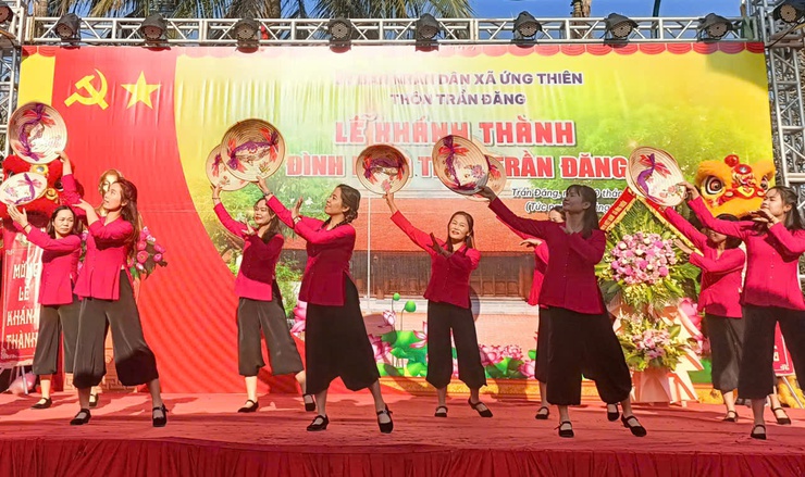 Thôn Lưu Khê và thôn Trần Đăng Xã Ứng Thiên tổ chức lễ khánh thành Đình làng: Gìn giữ và lan tỏa giá trị văn hóa truyền thống- Ảnh 13.