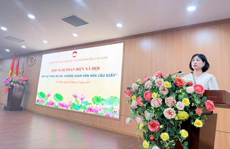 Ủy ban MTTQ Việt Nam phường Cầu Giấy tổ chức hội nghị phản biện xã hội đối với Đề án "Không gian Văn hóa Cầu Giấy"- Ảnh 2.