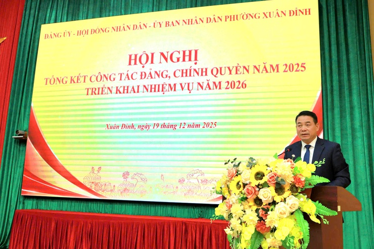 Phường Xuân Đỉnh khen thưởng 373 tập thể, cá nhân tiêu biểu, tạo động lực hoàn thành nhiệm vụ năm 2026- Ảnh 1.