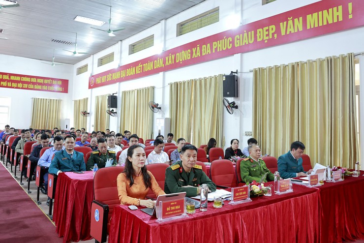 XÃ ĐA PHÚC - TỔNG KẾT CÔNG TÁC QUÂN SỰ, QUỐC PHÒNG ĐỊA PHƯƠNG NĂM 2025 VÀ GẶP MẶT KỶ NIỆM 81 NĂM NGÀY THÀNH LẬP QUÂN ĐỘI NHÂN DÂN VIỆT NAM- Ảnh 2.