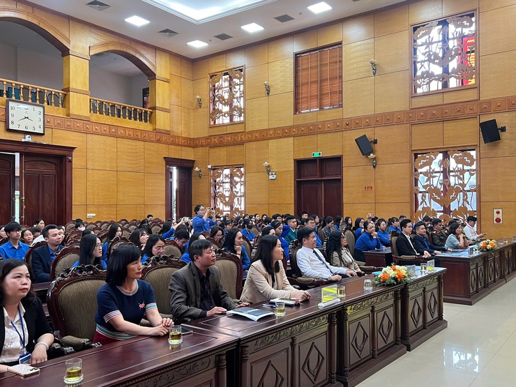 Hội nghị Tổng kết công tác Đoàn Thanh niên năm 2025 và triển khai phương hướng, nhiệm vụ năm 2026.- Ảnh 1.