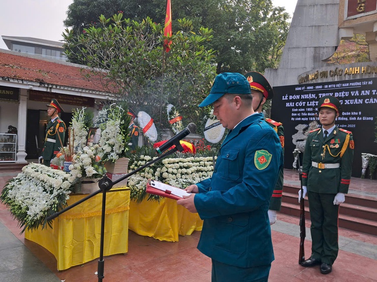 Trang trọng Lễ đón nhận, truy điệu và an táng hài cốt liệt sĩ Đặng Xuân Cảnh- Ảnh 3.