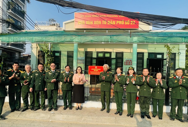 HỘI CỰU CHIẾN BINH PHƯỜNG LONG BIÊN KHÁNH THÀNH CÔNG TRÌNH NHÀ VĂN HÓA TỔ DÂN PHỐ SỐ 27 “SÁNG – XANH – SẠCH – ĐẸP”- Ảnh 3.