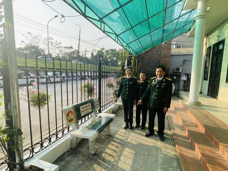 HỘI CỰU CHIẾN BINH PHƯỜNG LONG BIÊN KHÁNH THÀNH CÔNG TRÌNH NHÀ VĂN HÓA TỔ DÂN PHỐ SỐ 27 “SÁNG – XANH – SẠCH – ĐẸP”- Ảnh 2.