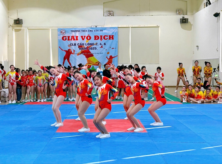 Sôi nổi giải Aerobic trong khuôn khổ Giải Thể thao học sinh năm học 2025 -2026- Ảnh 3.