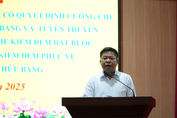 UBND xã Tây Phương tổ chức hội nghị tuyên truyền, vận động thực hiện cưỡng chế thu hồi đất phục vụ Dự án Cụm công nghiệp làng nghề Hữu Bằng- Ảnh 5.