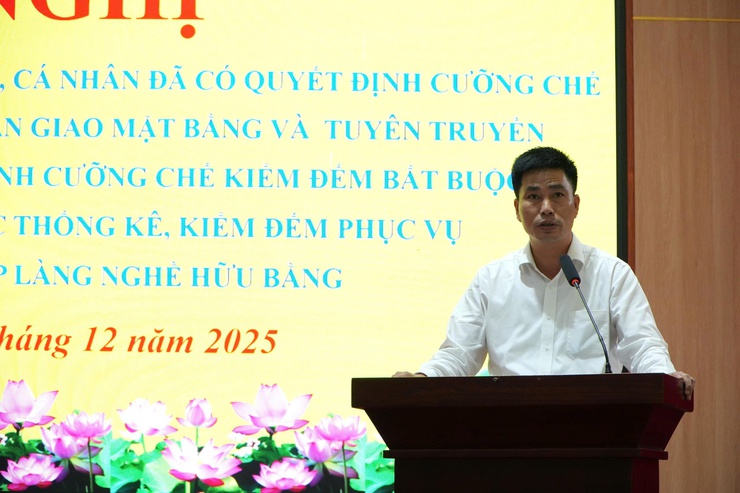 UBND xã Tây Phương tổ chức hội nghị tuyên truyền, vận động thực hiện cưỡng chế thu hồi đất phục vụ Dự án Cụm công nghiệp làng nghề Hữu Bằng- Ảnh 2.