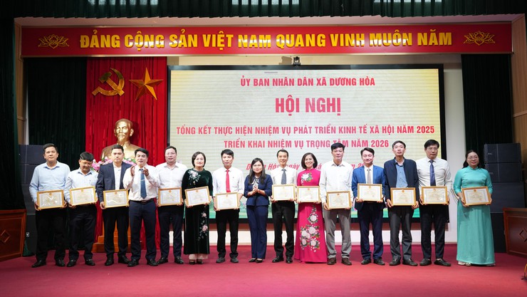 Hội nghị tổng kết thực hiện nhiệm vụ phát triển kinh tế - xã hội năm 2025; phương hướng, nhiệm vụ trọng tâm năm 2026- Ảnh 13.