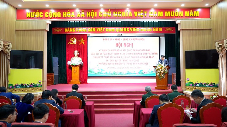 UBND xã Dương Hòa tổ chức Kỷ niệm 36 năm Ngày Hội Quốc phòng toàn dân gắn với 81 năm Ngày thành lập Quân đội nhân dân Việt Nam và Tổng kết công tác quân sự, quốc phòng năm 2025...- Ảnh 1.